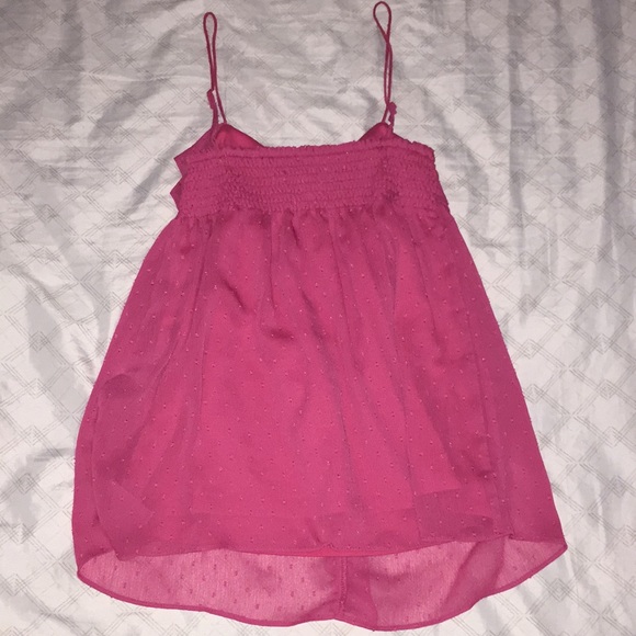 Pink Ruffle Top💕 - Picture 3 of 4